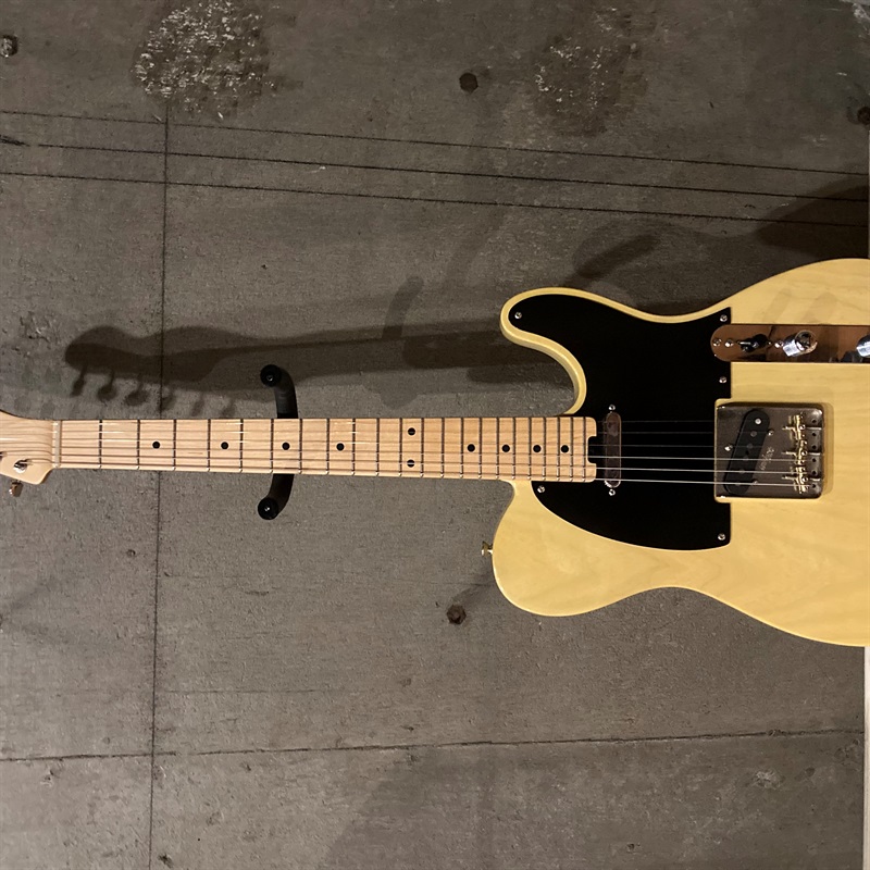 Combat 52TL butterscotch blondeの画像
